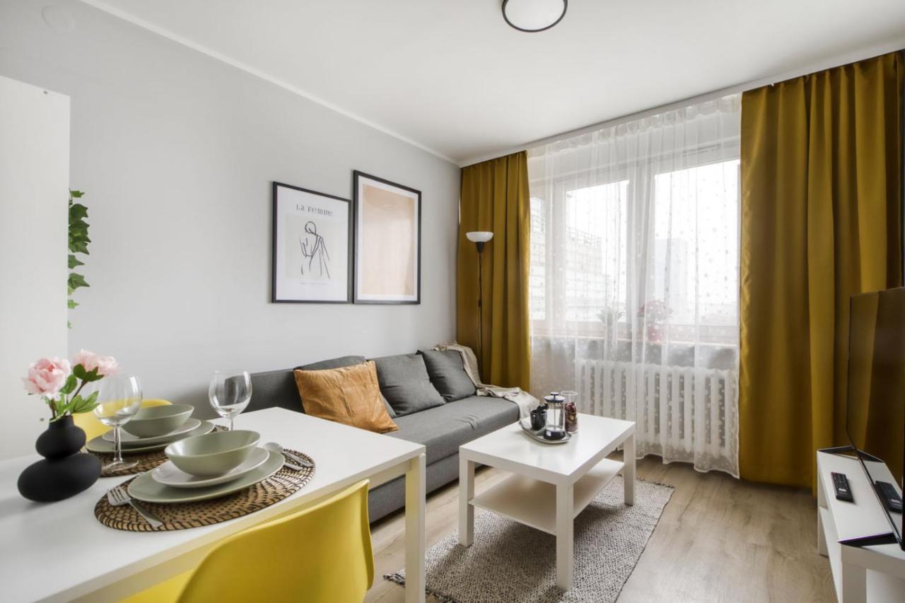 Apartments Centre By Arrenda Varsó Kültér fotó